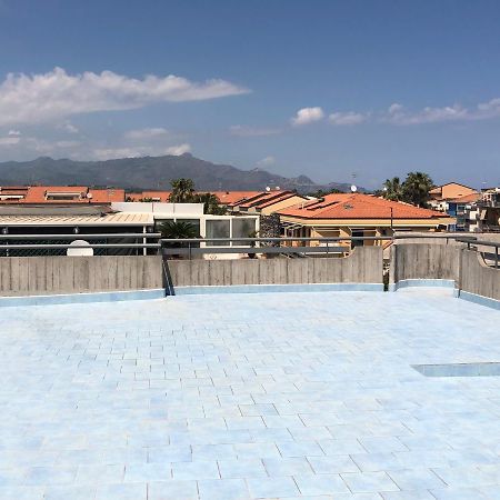 Appartamento Casasolemare Fondachello Fondachello  Exterior photo