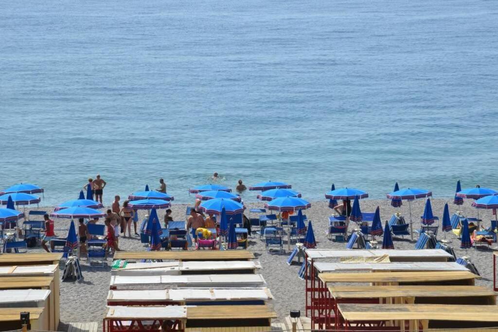 Appartamento Casasolemare Fondachello Fondachello  Exterior photo